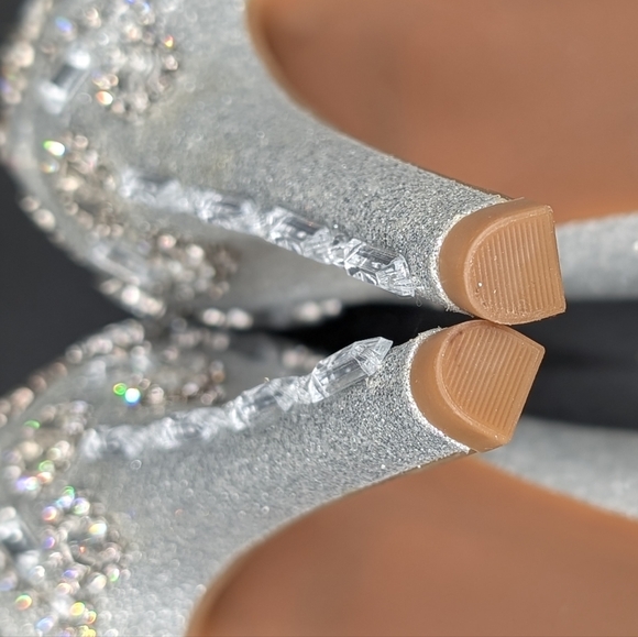 Gianni Bini Merri Silver Platform Embellished Heels - Picture 8 of 12